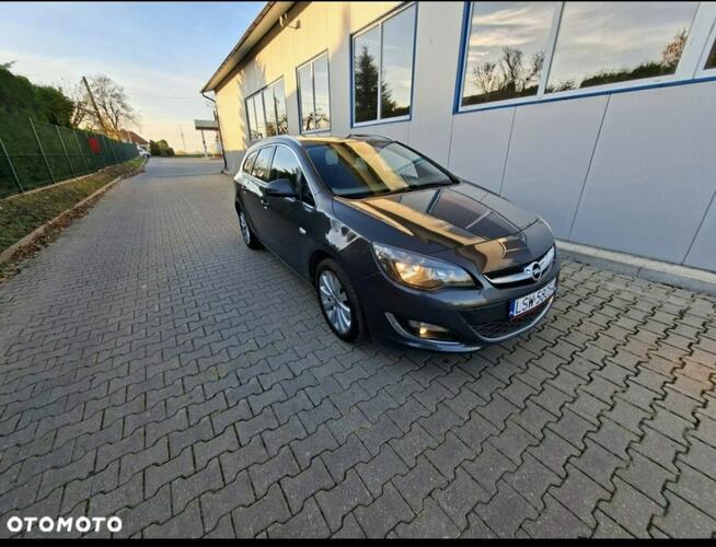Opel Astra 1.4 benzyna po lifcie ważne opłaty