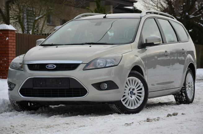 Ford Focus Titanium 1.8i 125KM Serwis Lift Navi Parktronik Klimatronik Alu