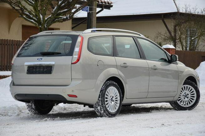 Ford Focus Titanium 1.8i 125KM Serwis Lift Navi Parktronik Klimatronik Alu