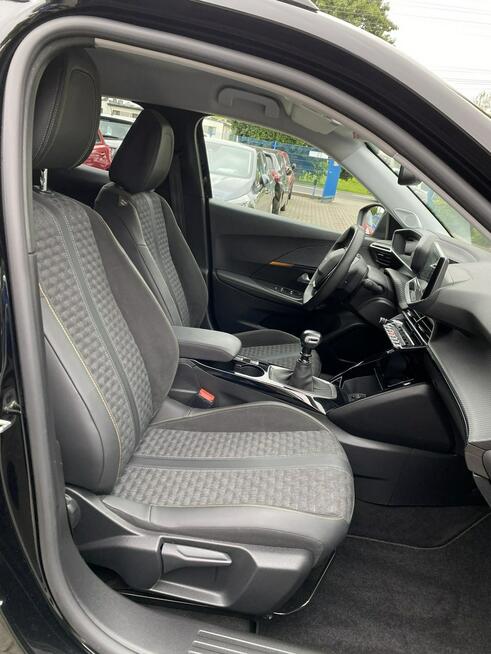 Peugeot 2008 Road Trip , Allure, Full LED,Virtual,Kamera,Navi