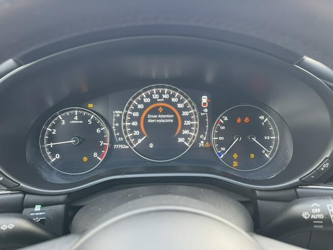 Mazda 3 mHEV Podgrzewanie Kamera Klimatronik BOSE 186KM