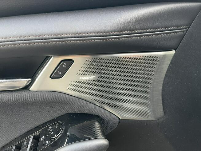 Mazda 3 mHEV Podgrzewanie Kamera Klimatronik BOSE 186KM