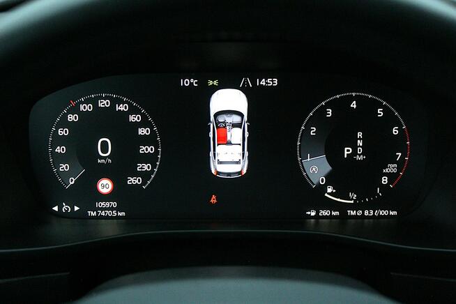 Volvo XC 40 Momentum T3 163KM Automat Kamera El.Klapa Nawigacja LED CarPlay