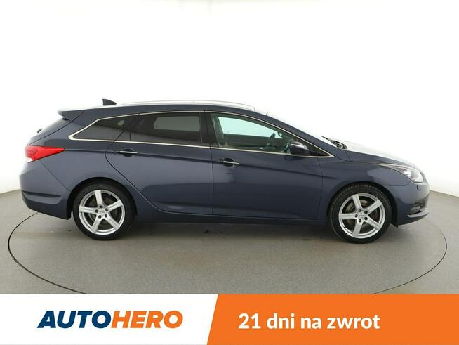 Hyundai i40 Premium Blue automat skóra panorama navi PDC grzane fotele + kier.