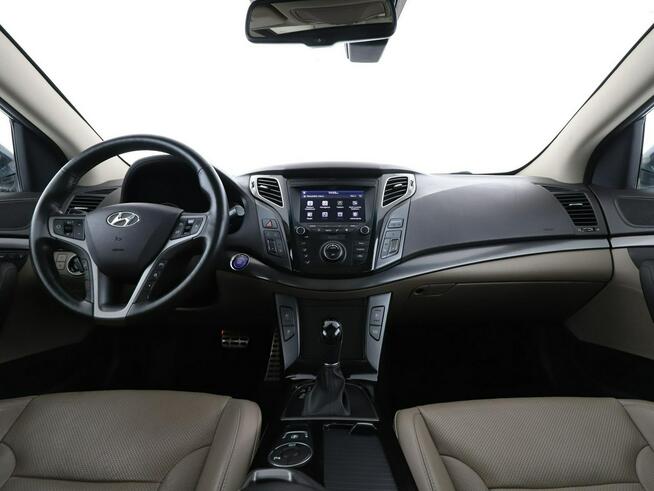 Hyundai i40 Premium Blue automat skóra panorama navi PDC grzane fotele + kier.
