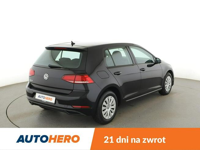 Volkswagen Golf klimatyzacja czujniki parkowania grzane fotele