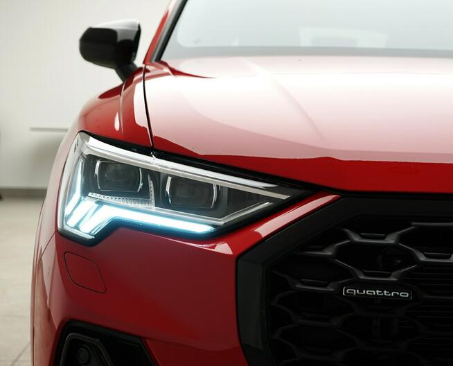 Audi Q3 40TDI Quattro Sline Sonos3D MatrixLed TempomatACC Virtual Hak Webasto