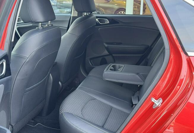 Kia Nowy Ceed WYPRZEDAŻ/fv23%/automat/140KM Business Line tempomat/android auto