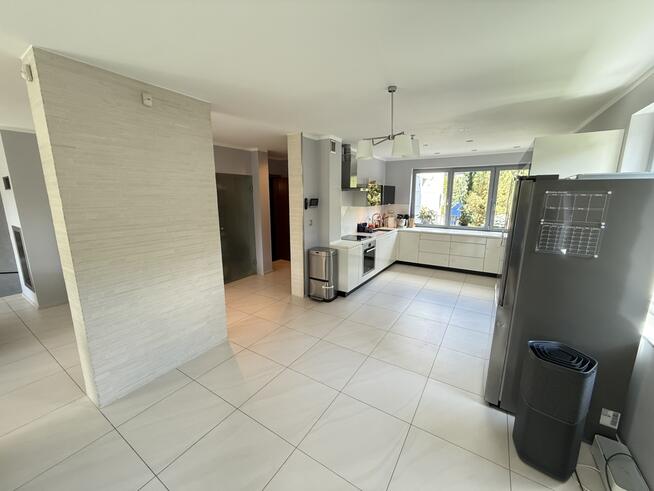 Dom, który daje przestrzeń, gotowy do zamieszkania