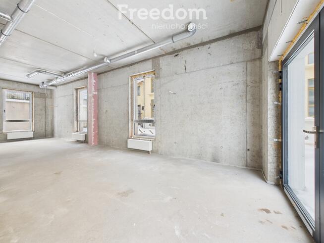 Lokal usługowy,ul.Dąbrowszczaków 29a,parter, 61 m2