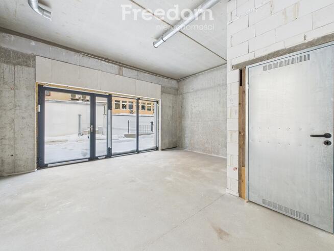 Lokal usługowy,ul.Dąbrowszczaków 29a,parter, 61 m2