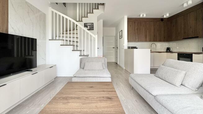 Dom Ślęza gm. Kobierzyce, Główna