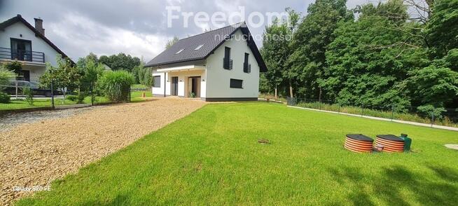 Nowoczesny dom z dużą działką w otoczeniu lasu!