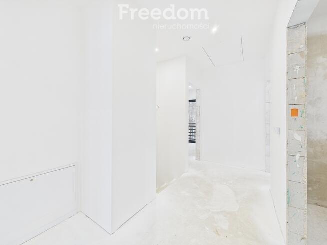 Nowoczesny dom z dużą działką w otoczeniu lasu!