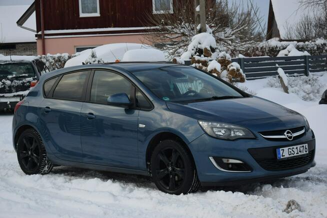 Opel Astra 1.4TB 104TYS KM/Navi/ Grzane Fotele i Kierownica/2 KPL KÓŁ/Sprowadzony