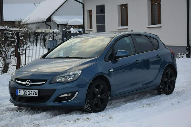 Opel Astra 1.4TB 104TYS KM/Navi/ Grzane Fotele i Kierownica/2 KPL KÓŁ/Sprowadzony