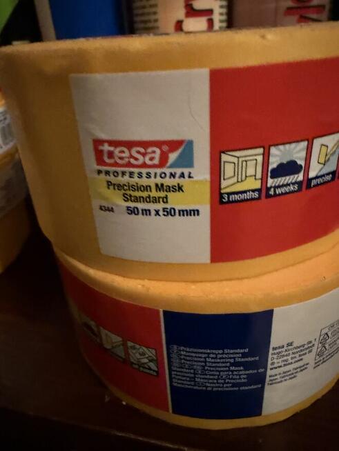 Kleje, taśmy folię.