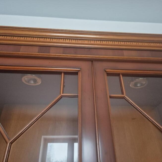 Meble witryna komoda