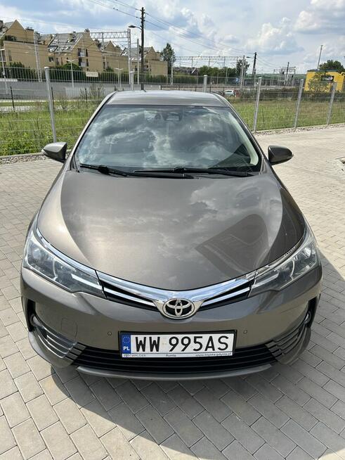 Toyota Corolla Sedan