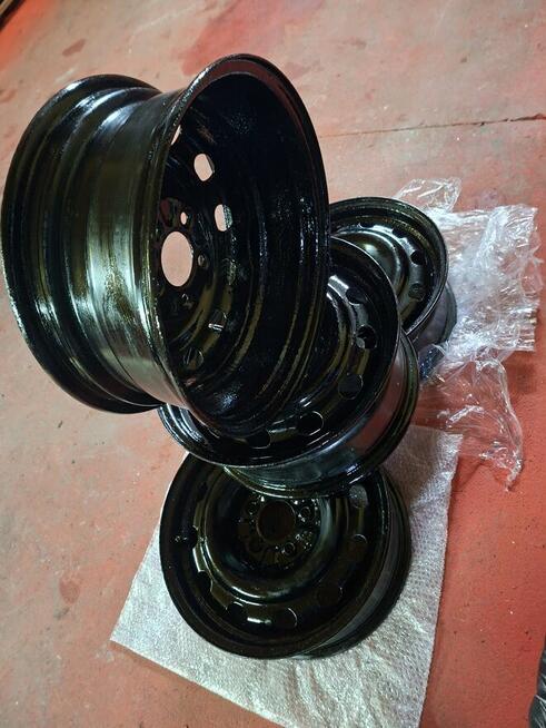 Felgi stalowe do Chrysler Voyager IV ROK PRODUKCJI: 2000-20