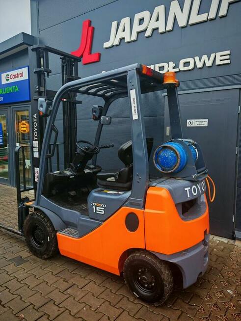 UŻYWANY wózek widłowy TOYOTA 8FGF15 LPG // 1500 kg
