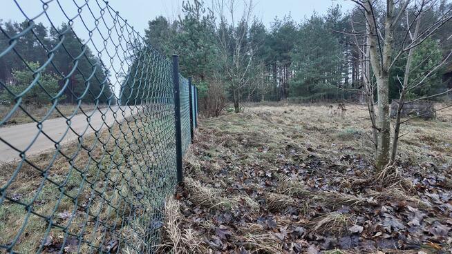 Działka 1350 m² Pupki (gm. Turośl) – narożna, ogrodzona, WZ