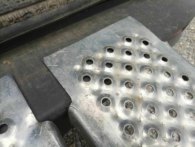 Rampa najazdy aluminiowe zakrzywione AL-KO 2m 400kg