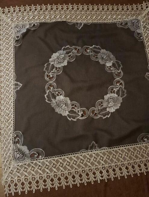 Obrusy + Serwety na ławę