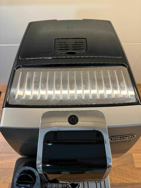 DeLonghi ECAM350 Dinamica – sprawny, zestaw dodatków