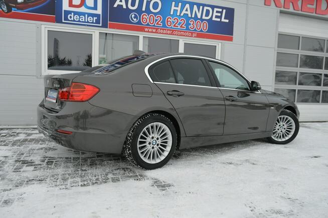 BMW 318 2.0d Luxury Line Automat Serwis 100% bezwypadkowy Navi Skóra Bluetooth