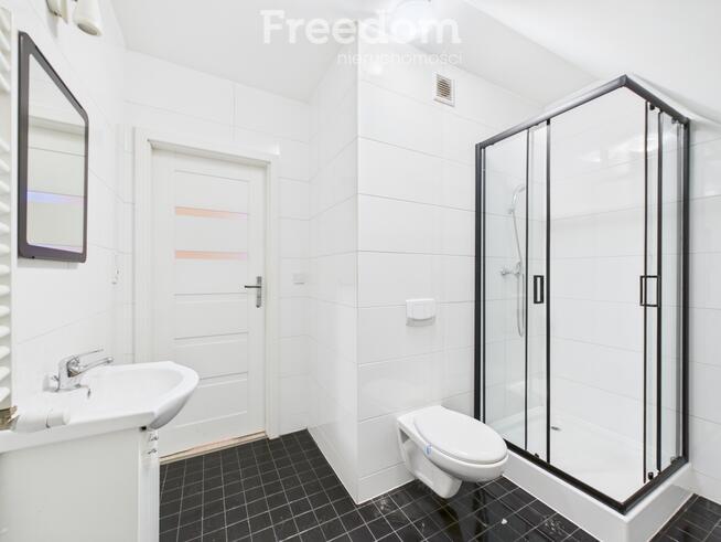 Dwupoziomowe mieszkanie z antresolą