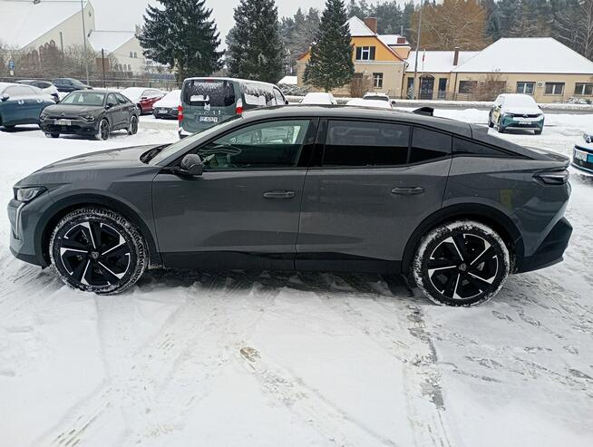 Peugeot 408 Allure hybrid 145 KM automat pakiety bezpieczenstwo, zimowy