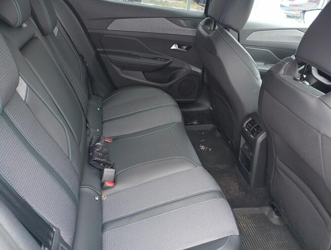 Peugeot 408 Allure hybrid 145 KM automat pakiety bezpieczenstwo, zimowy