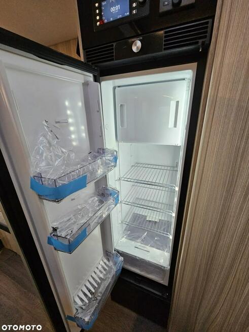 Adria Sunliving S 75 SL