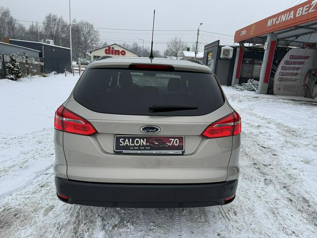 Ford Focus 1.5 LED Navi Grzana szyba + fotele Alu Serwis ASO Bezwyp Opłacony