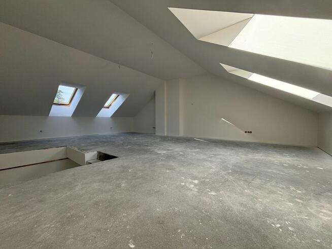 Mieszkanie Reda, Okrężna