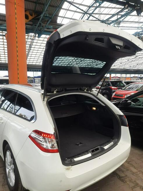 PEUGEOT 508 SW BIAŁA PERŁA METALIK STAN IDEALNY PANORAMA !SERWISOWANY