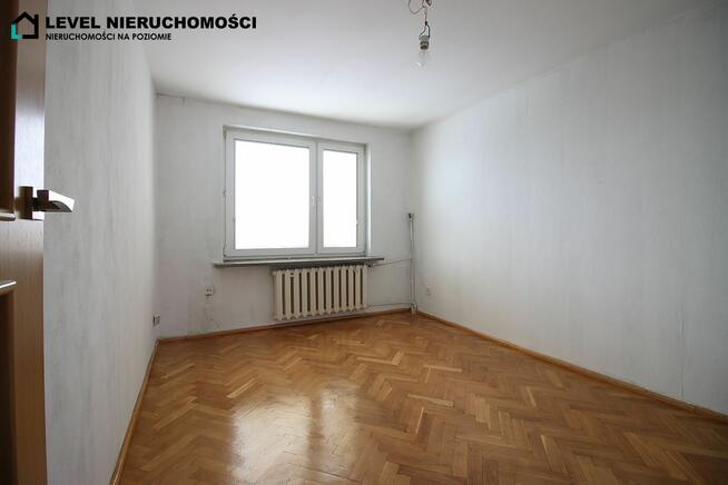 Dom w środku miasta