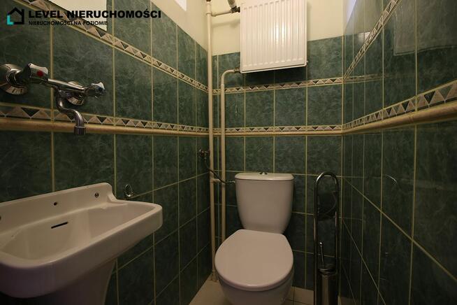 Dom w środku miasta