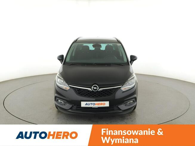 Opel Zafira navi klima auto grzane fotele czujniki parkowania grzana kierownica