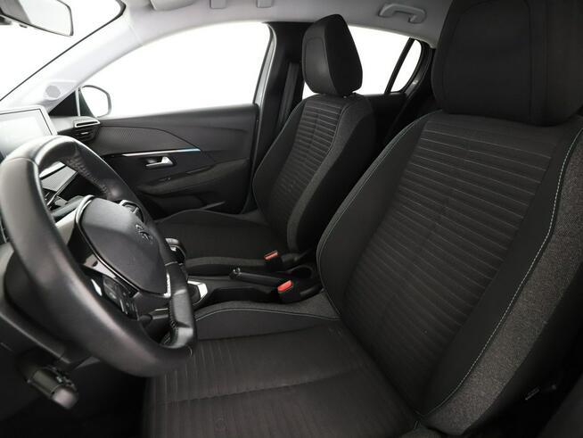 Peugeot 208 Style klima-auto. PDC Bluetooth