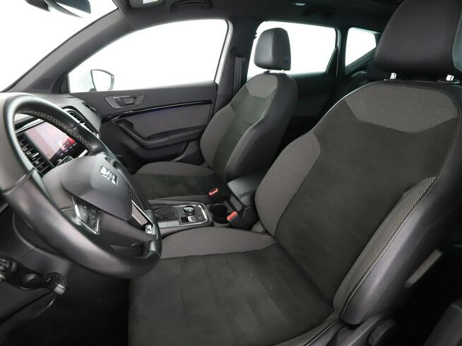 Seat Ateca Xcellence automat panorama alcantara virtual navi ACC kamera360 BeatsA