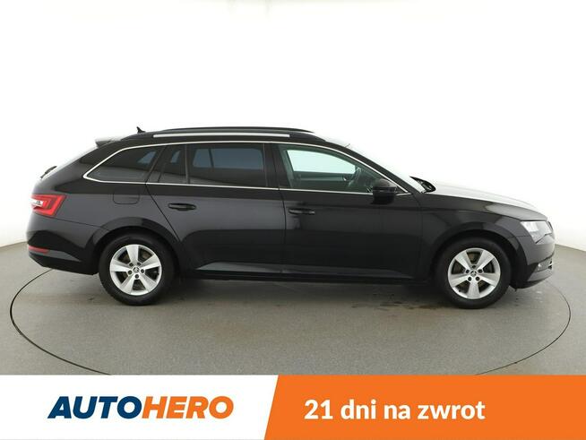 Škoda Superb Ambition automat 150KM navi PDC climatronic niski przebieg grzane fote