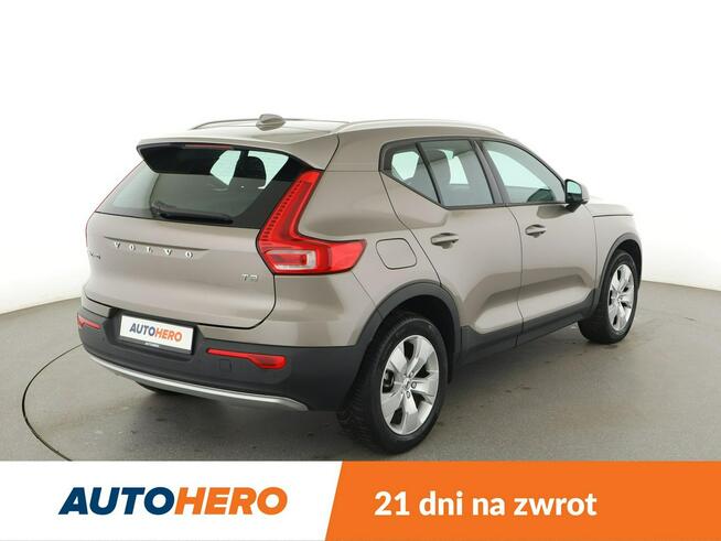 Volvo XC 40 Automat, Navi, Panorama, Czujniki, Aut.klima