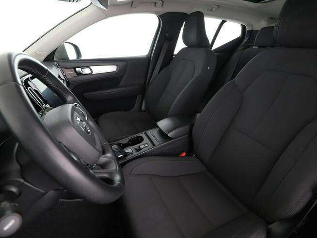 Volvo XC 40 Automat, Navi, Panorama, Czujniki, Aut.klima