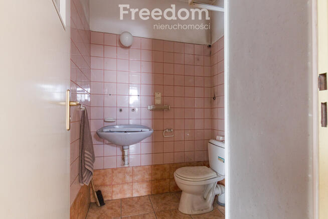 Nowa Cena, Teren 2 ha z zabudową,