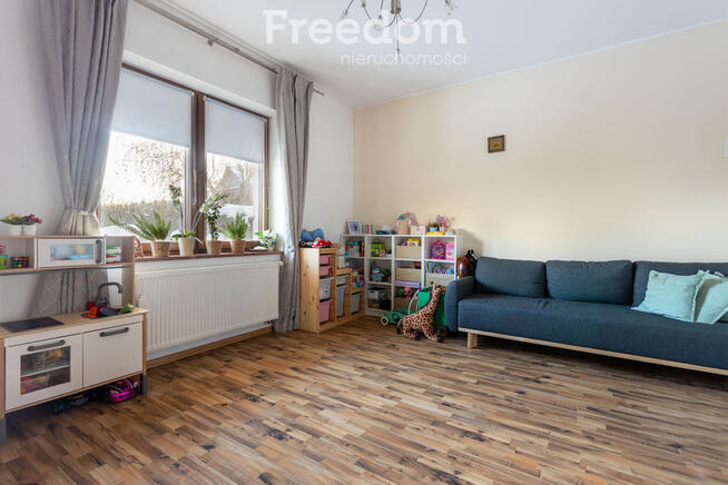 Przestronny dom na dużej działce Lesznowola