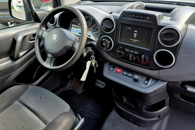 Peugeot Partner 1.6 HDI 100KM lifting AUTOMAT 6-biegów Nawigacja Tablet kamera