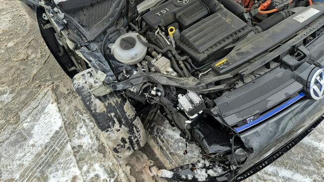 Volkswagen Golf GTE 1,4 TSI Plug-In-Hybrid 204KM Hybryda