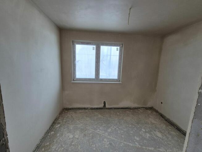 Sprzedam mieszkanie na parterze z ogródkiem!